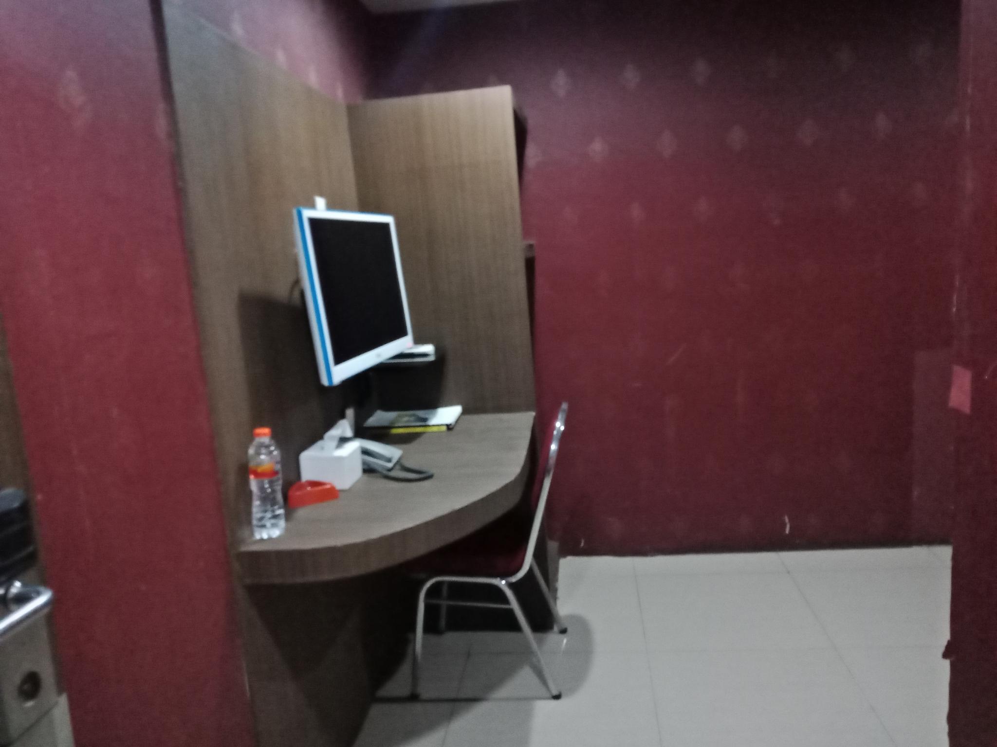 Oyo 2574 Z Suites Hotel Medan Exterior photo