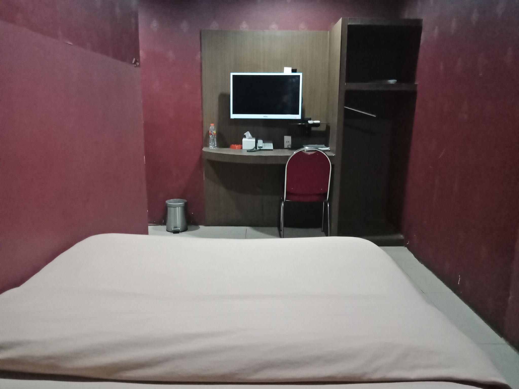 Oyo 2574 Z Suites Hotel Medan Exterior photo